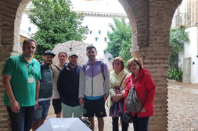 Walking Tour in Heritage center of Cordoba - Alcázar de los Reyes Cristianos: a medieval palace-fortress stop